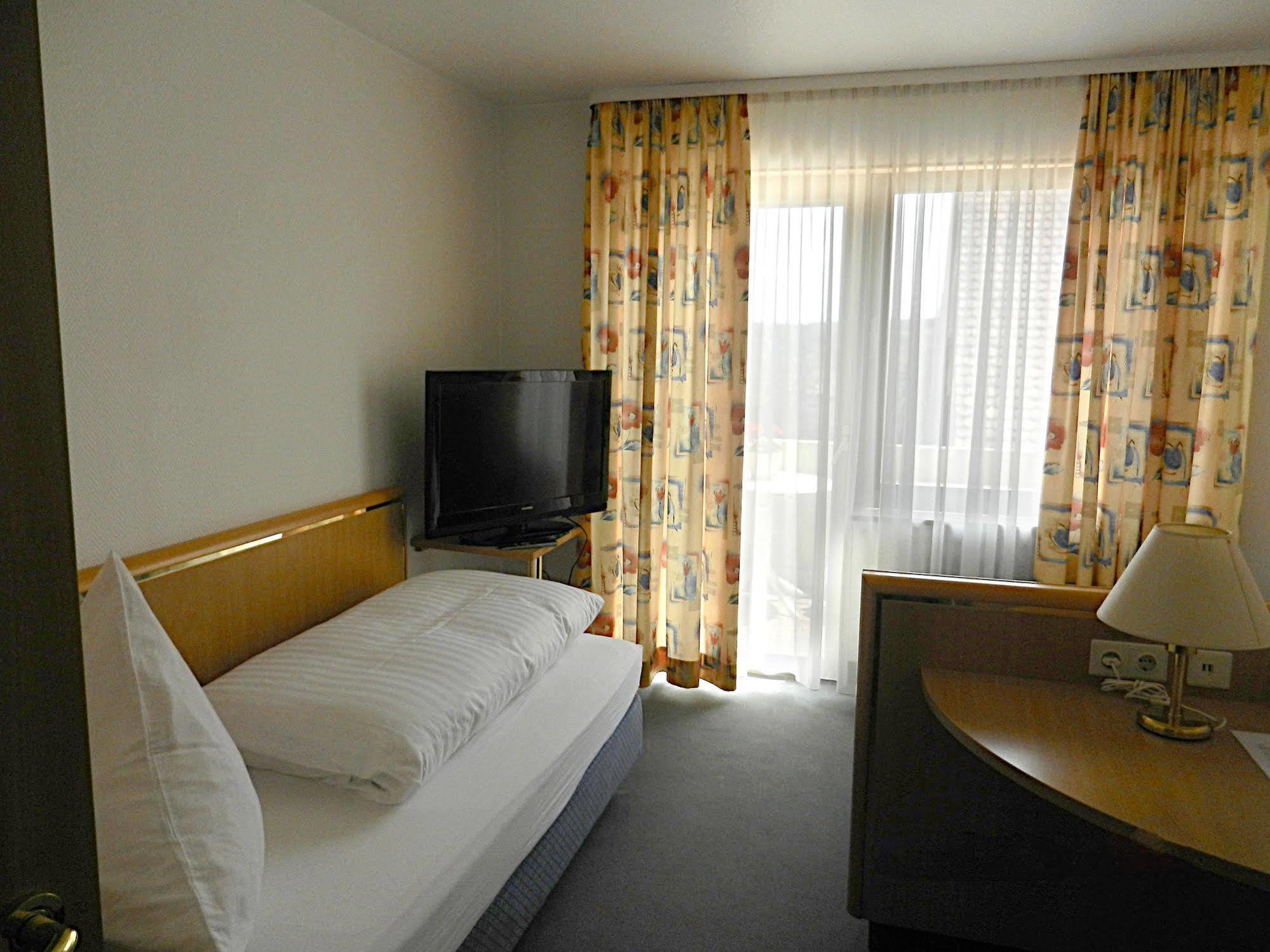 Hotel Gasthof Herderich Schlüsselfeld Zewnętrze zdjęcie