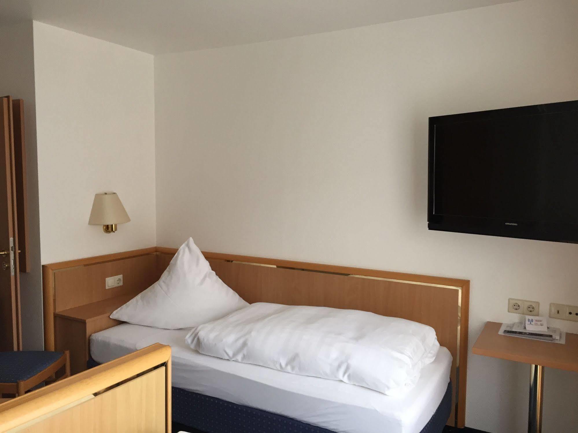 Hotel Gasthof Herderich Schlüsselfeld Zewnętrze zdjęcie